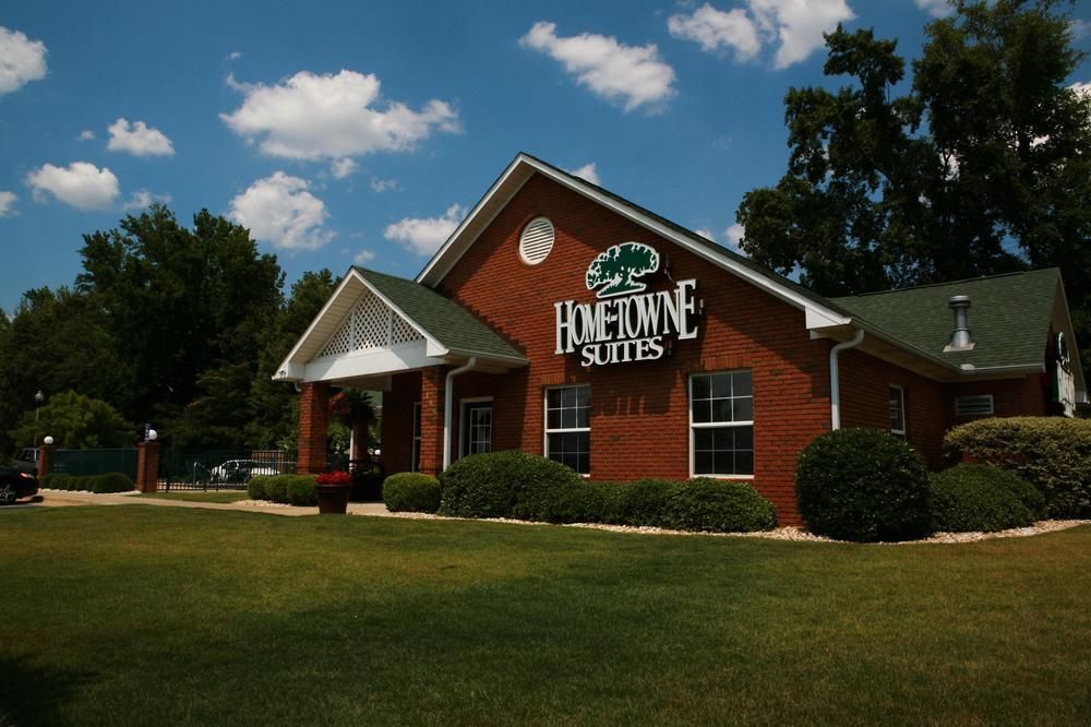 Intown Suites Extended Stay Auburn Al - Auburn University Exterior photo