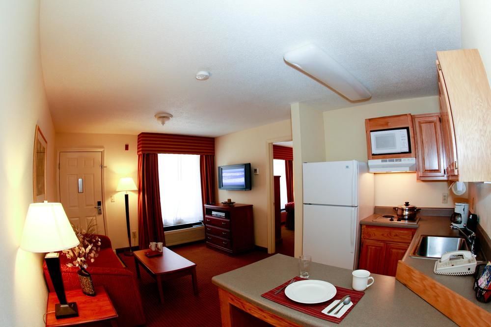 Intown Suites Extended Stay Auburn Al - Auburn University Exterior photo